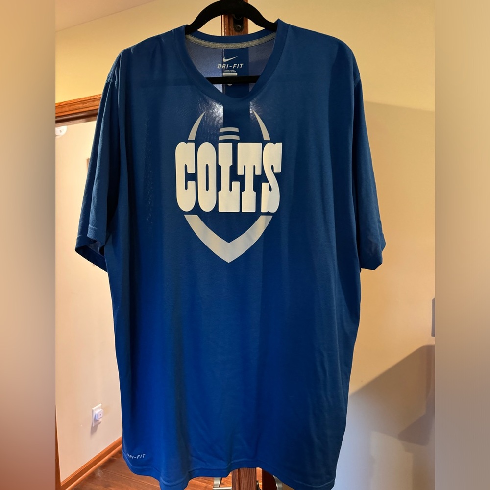 Men’s Nike Dri-fit Indianapolis Colts Tee Shirt. NWT, Blue